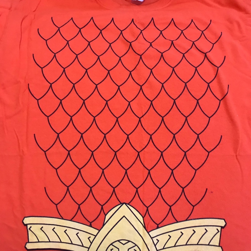 AQUAMAN T-SHIRT